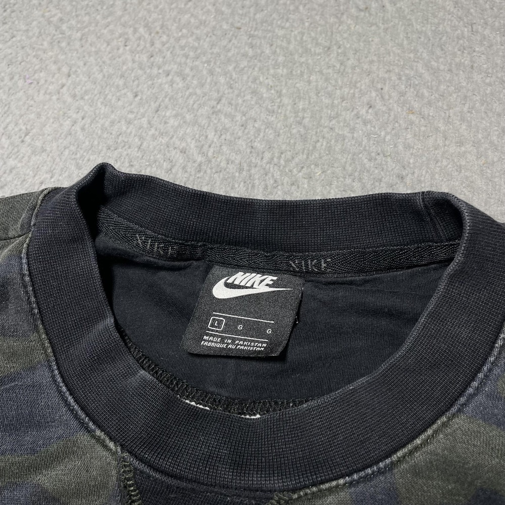 Nike Sweatshirt Mens‎ Large Green Camo 72 Patch Fleece Crewneck Pullover - Picture 3 of 10